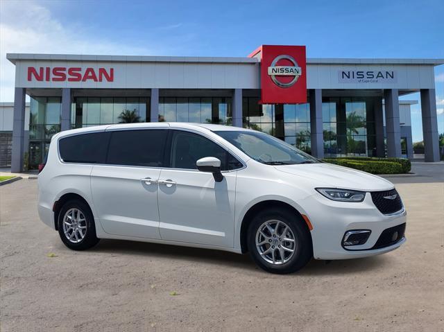 used 2023 Chrysler Pacifica car, priced at $22,888