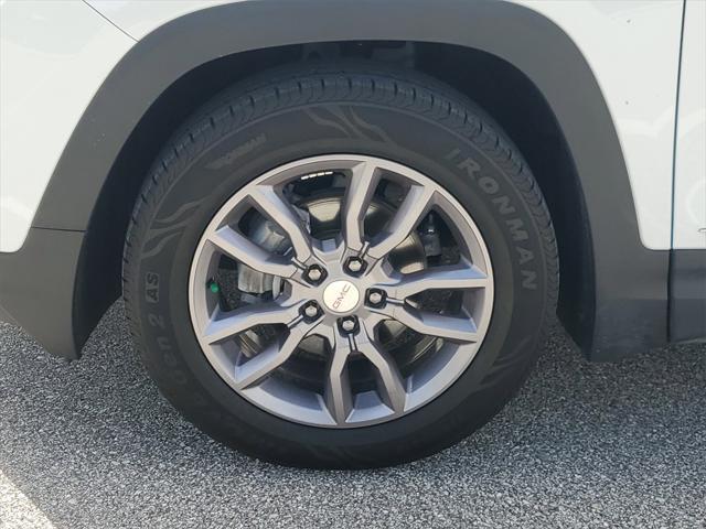 used 2023 GMC Terrain car, priced at $22,998