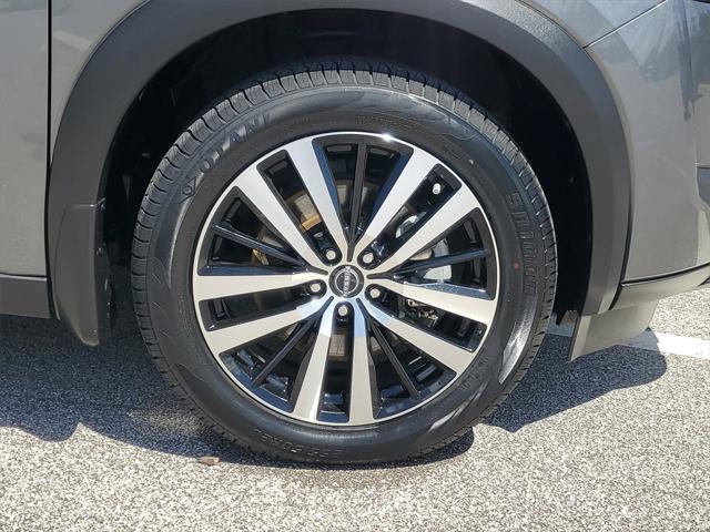 used 2023 Nissan Pathfinder car, priced at $35,998