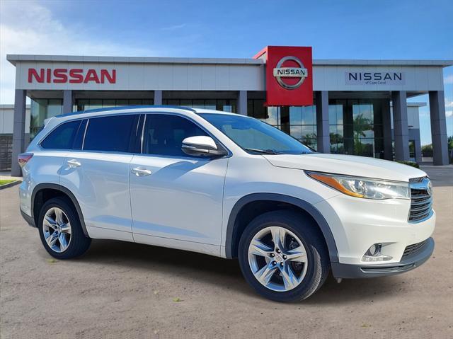 used 2015 Toyota Highlander car, priced at $15,888