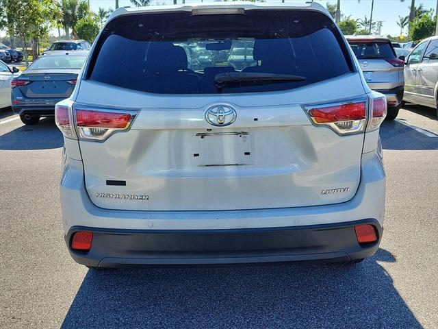 used 2015 Toyota Highlander car, priced at $15,888