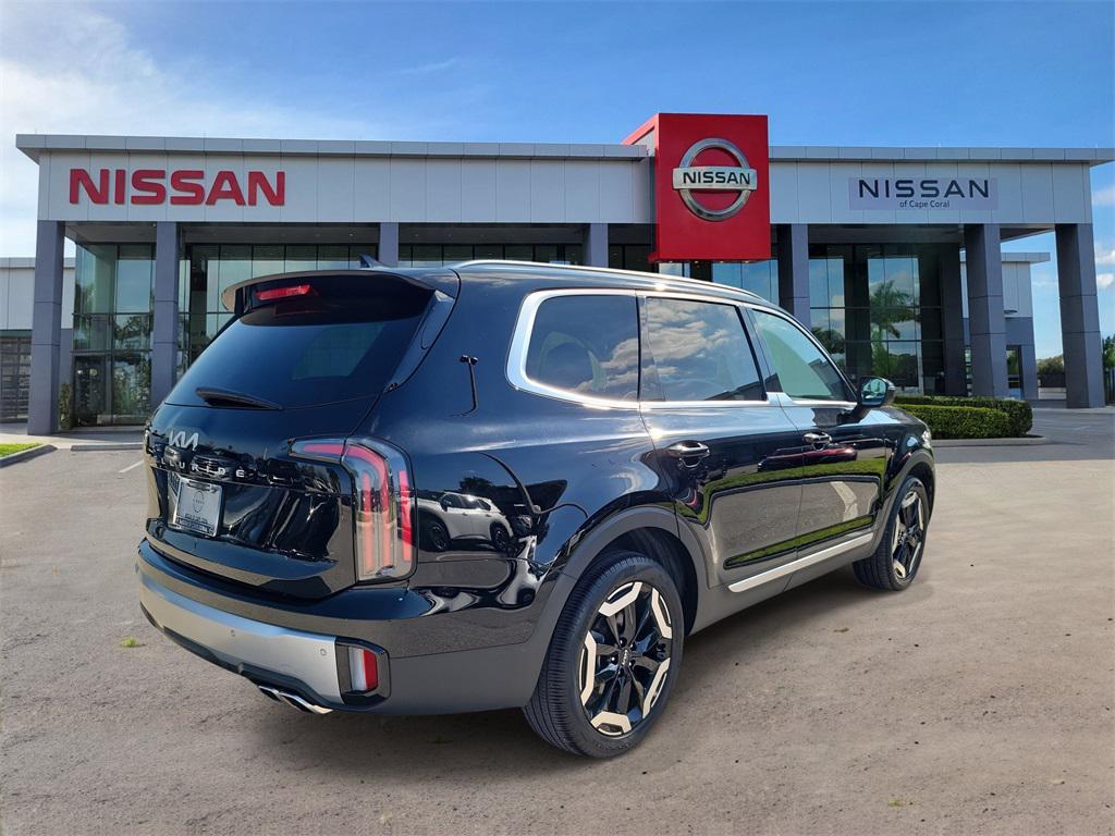 used 2023 Kia Telluride car, priced at $31,507
