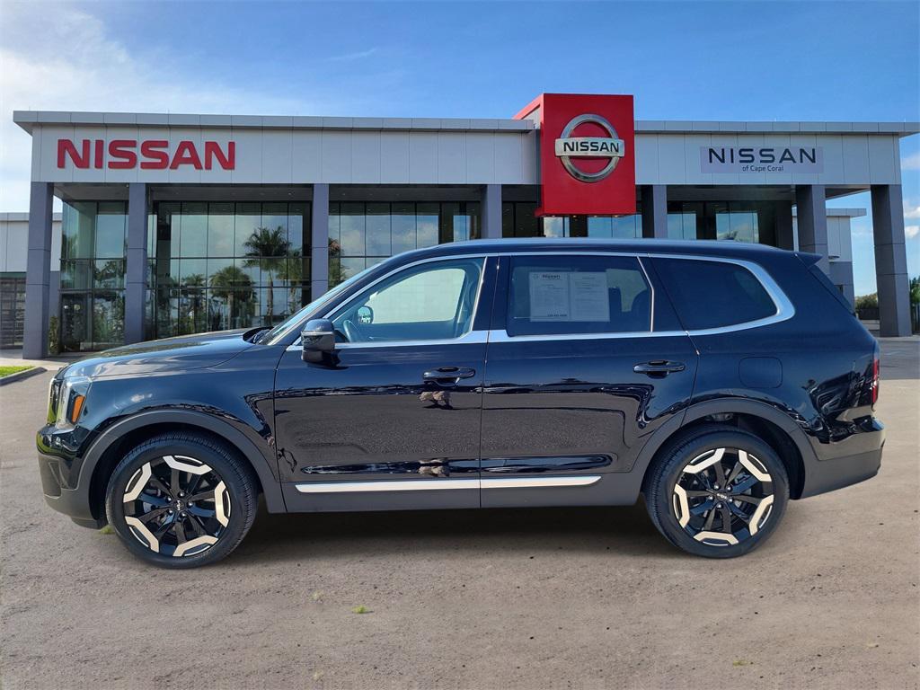 used 2023 Kia Telluride car, priced at $31,507