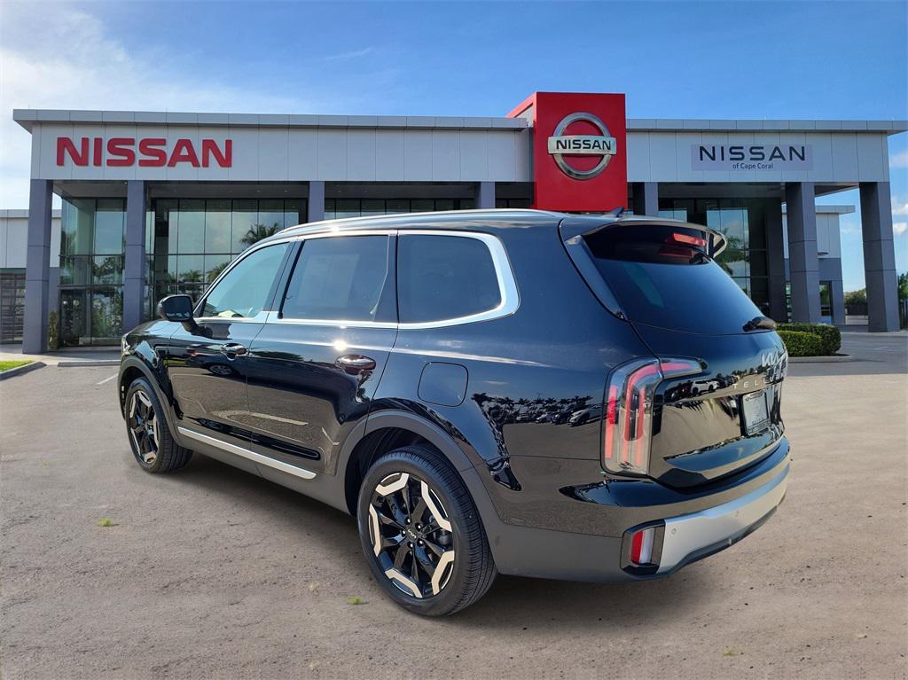 used 2023 Kia Telluride car, priced at $31,507