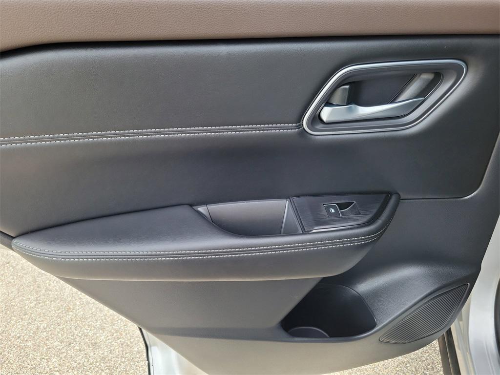 used 2021 Nissan Rogue car, priced at $16,955