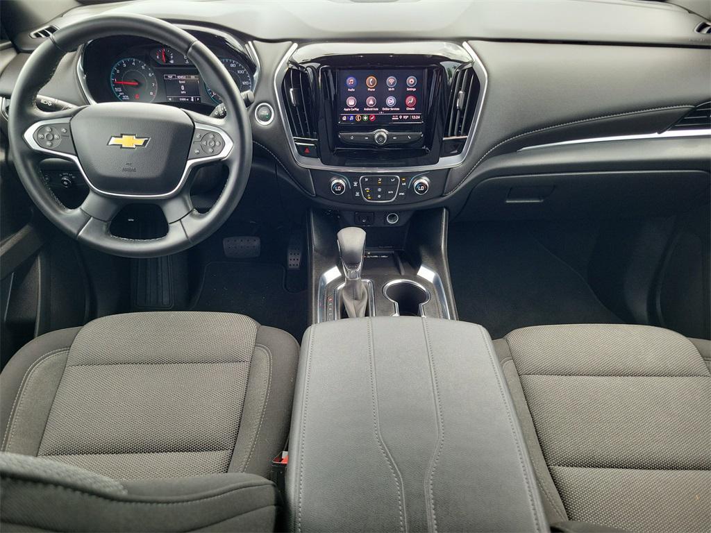 used 2023 Chevrolet Traverse car, priced at $25,855