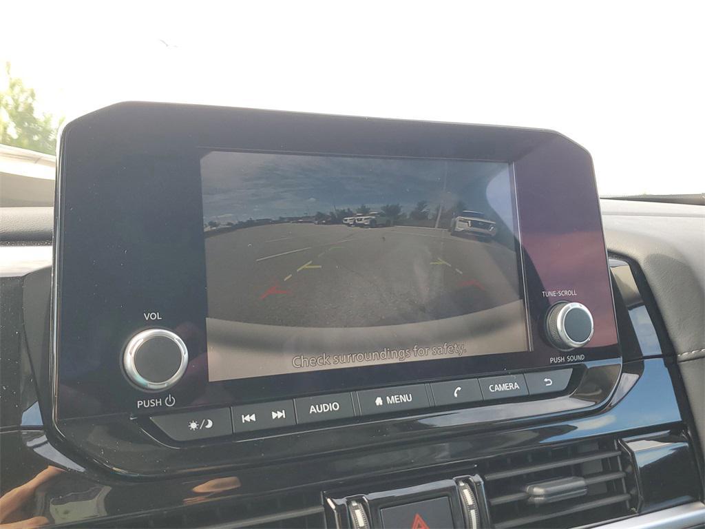 new 2025 Nissan Pathfinder car, priced at $33,486