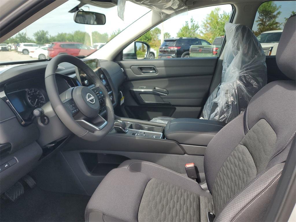 new 2025 Nissan Pathfinder car, priced at $33,486