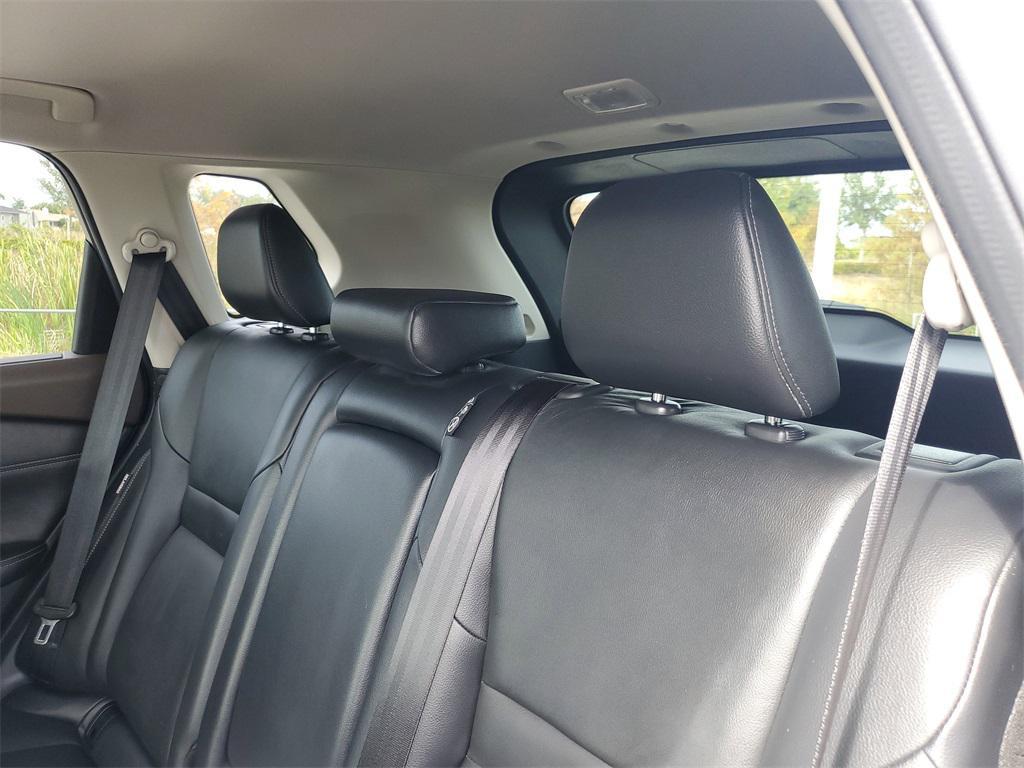 used 2021 Nissan Rogue car, priced at $22,998