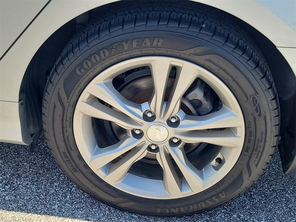 used 2019 Hyundai Sonata car, priced at $15,499