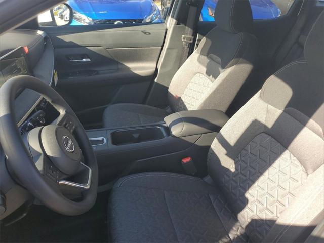 new 2025 Nissan Kicks car, priced at $24,828