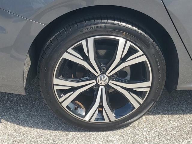 used 2022 Volkswagen Passat car, priced at $17,998