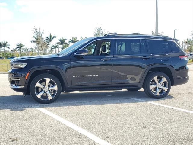 used 2021 Jeep Grand Cherokee L car, priced at $27,998