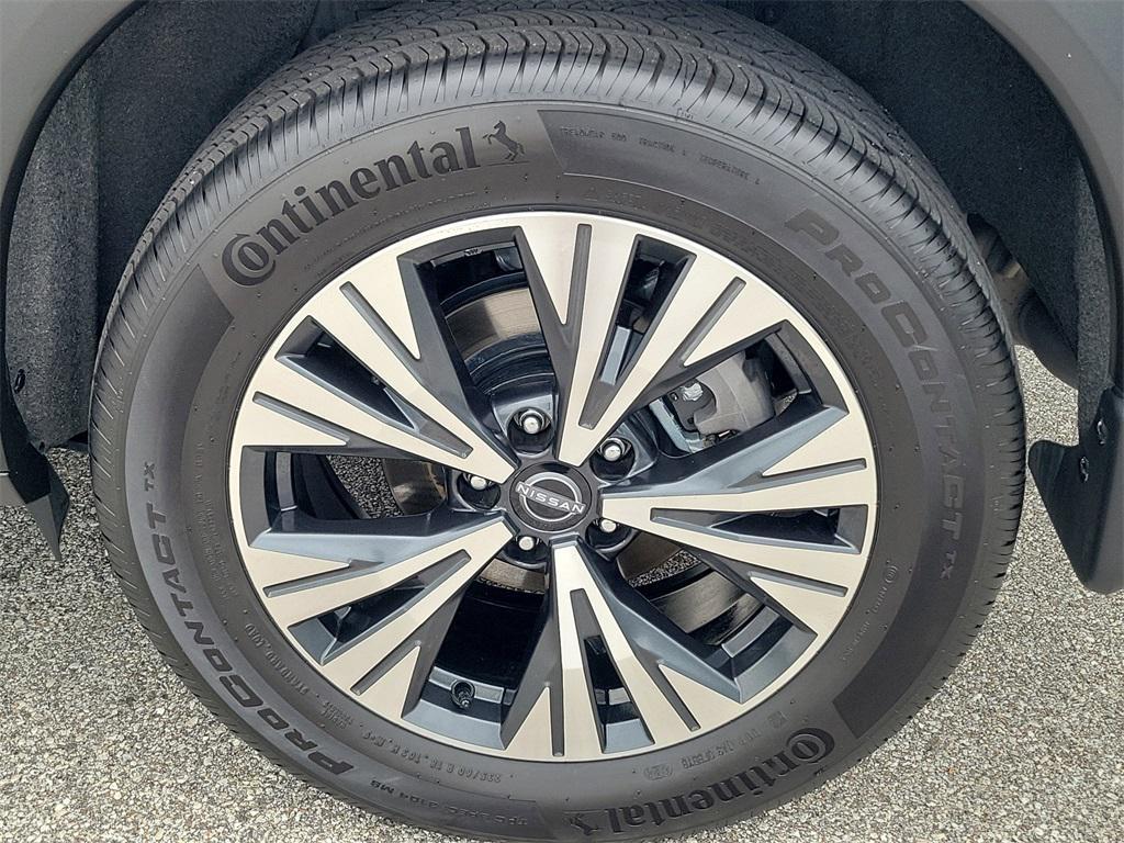 used 2023 Nissan Rogue car, priced at $19,998