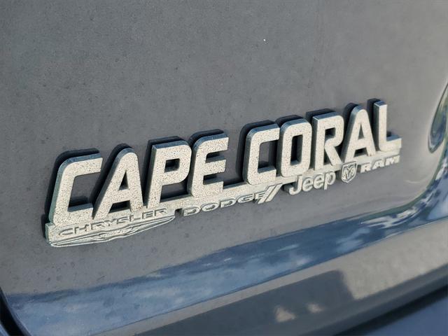 used 2020 Jeep Cherokee car, priced at $19,998