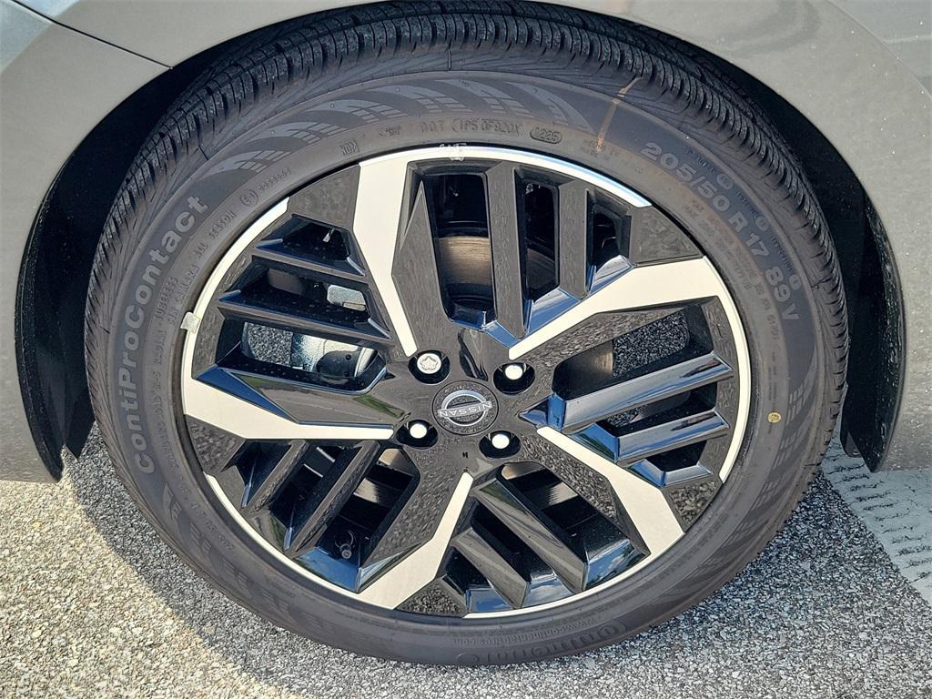 new 2025 Nissan Versa car, priced at $22,373