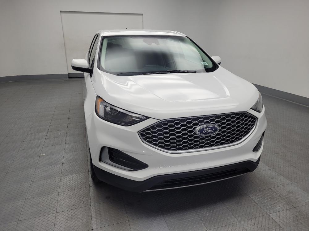 used 2024 Ford Edge car, priced at $23,795
