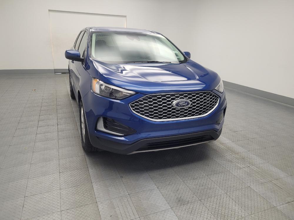 used 2023 Ford Edge car, priced at $24,895