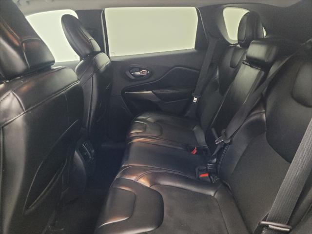 used 2020 Jeep Cherokee car, priced at $16,295
