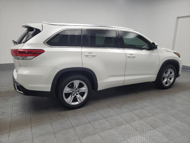 used 2019 Toyota Highlander car, priced at $31,995