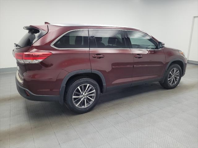 used 2019 Toyota Highlander car, priced at $24,095