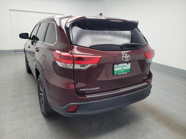 used 2019 Toyota Highlander car, priced at $24,095