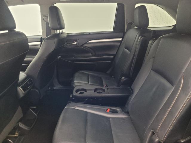 used 2019 Toyota Highlander car, priced at $24,095