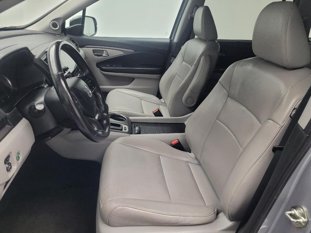 used 2020 Honda Pilot car, priced at $20,995