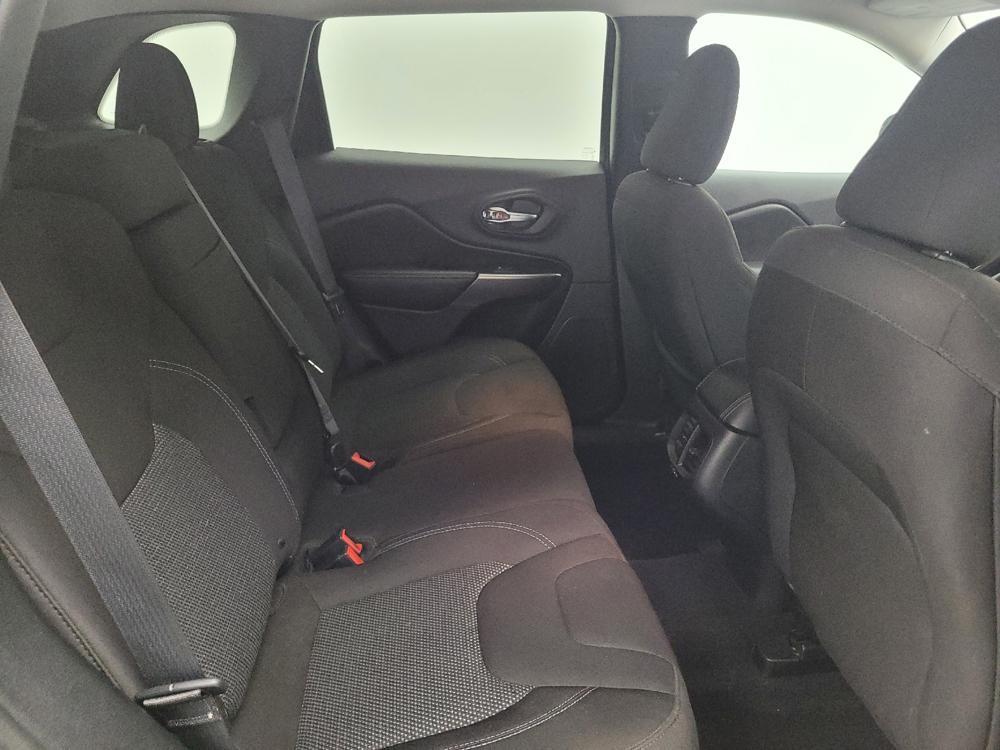 used 2019 Jeep Cherokee car, priced at $16,795