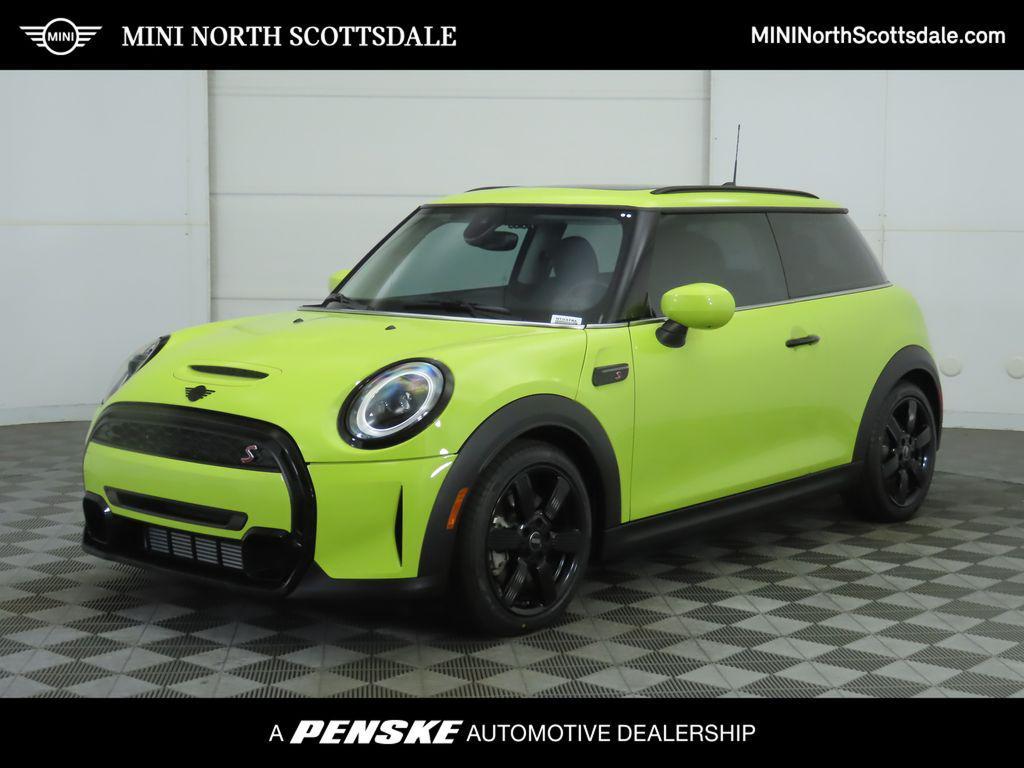 used 2023 MINI Hardtop car, priced at $25,490