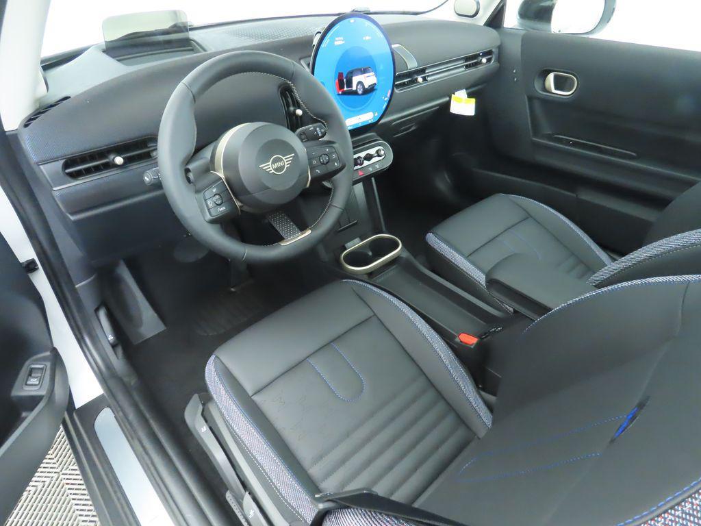 used 2025 MINI Hardtop car, priced at $32,722