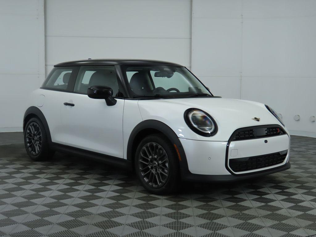 used 2025 MINI Hardtop car, priced at $32,722