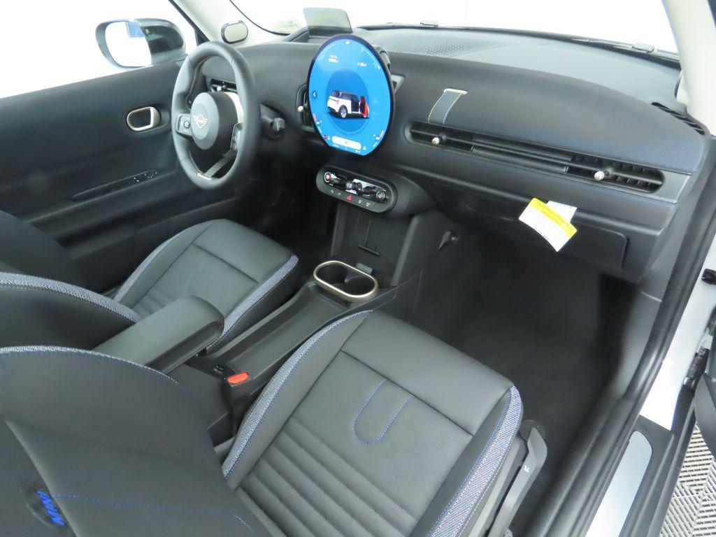 used 2025 MINI Hardtop car, priced at $32,722