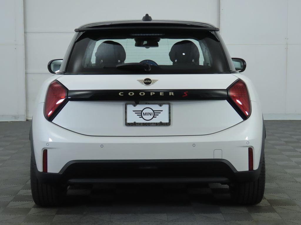 used 2025 MINI Hardtop car, priced at $32,722