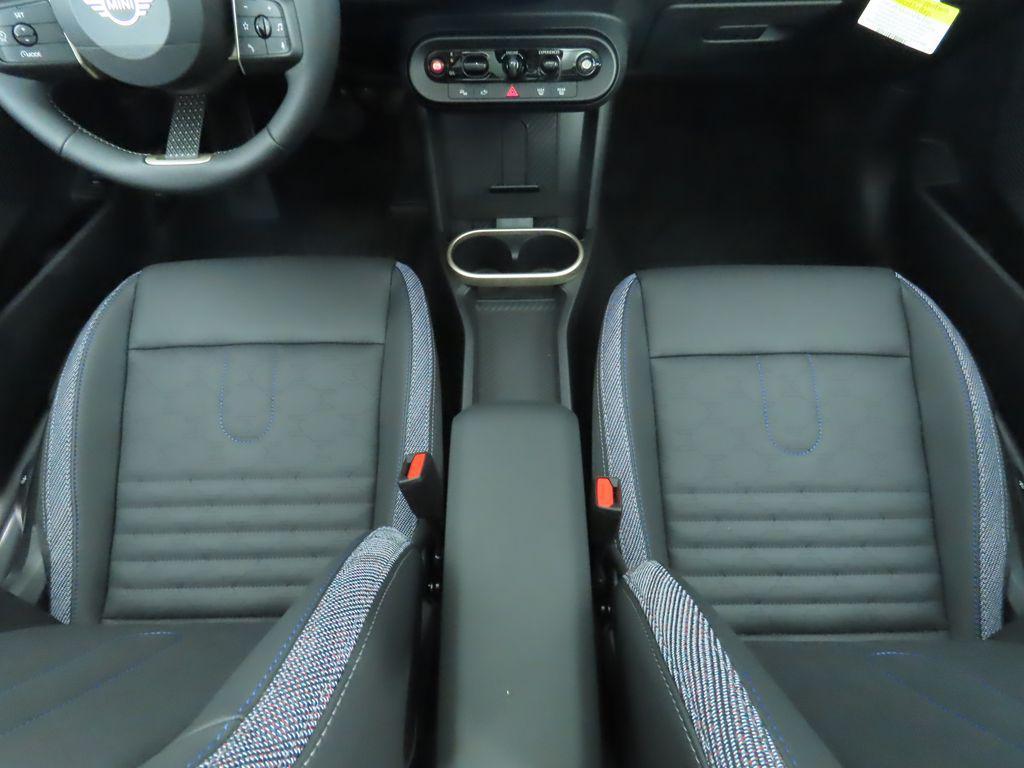 used 2025 MINI Hardtop car, priced at $32,722