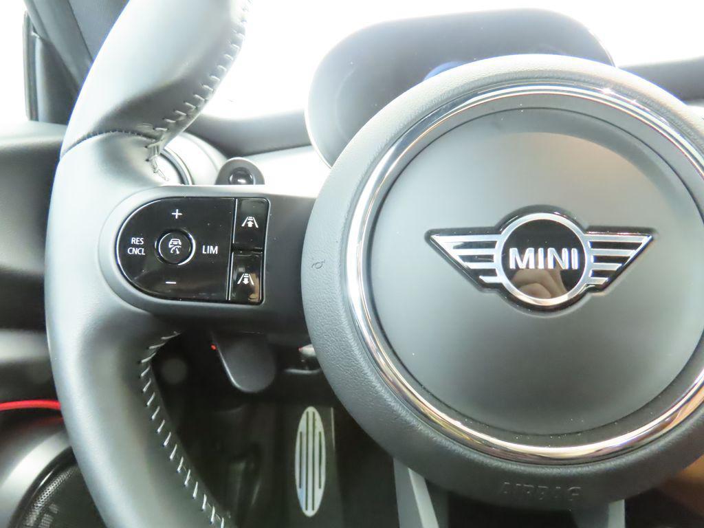 used 2023 MINI Hardtop car, priced at $33,990