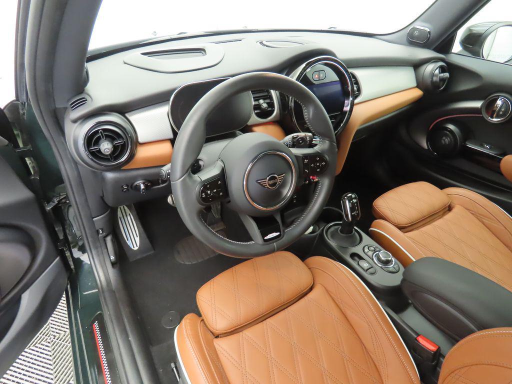 used 2023 MINI Hardtop car, priced at $33,990