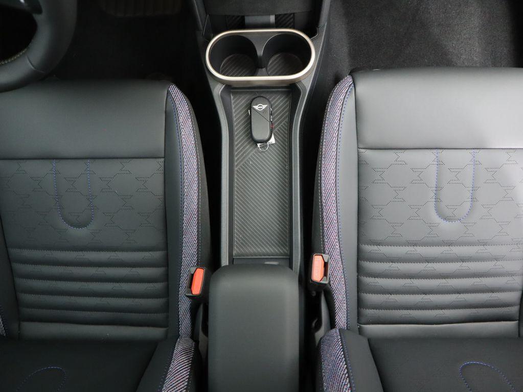 used 2025 MINI Hardtop car, priced at $29,922