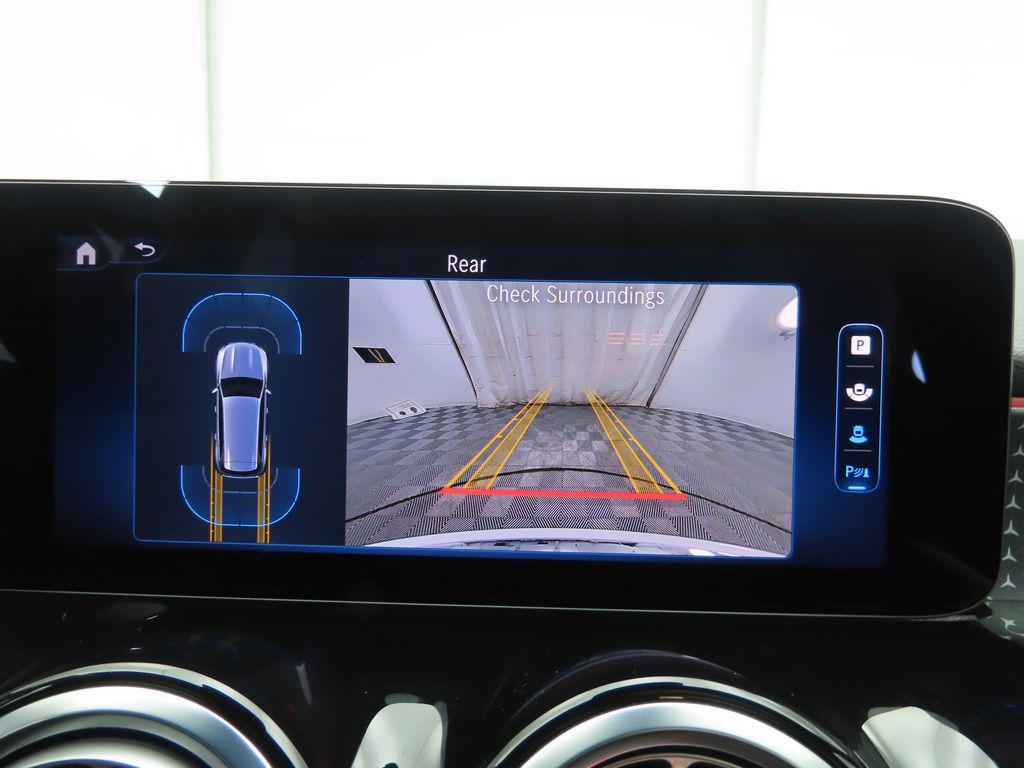 used 2024 Mercedes-Benz GLB 250 car, priced at $36,232