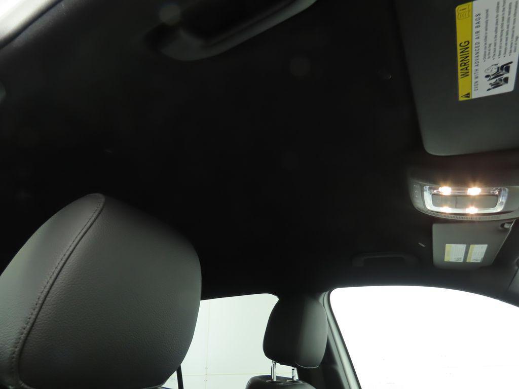 used 2024 Mercedes-Benz GLB 250 car, priced at $36,232