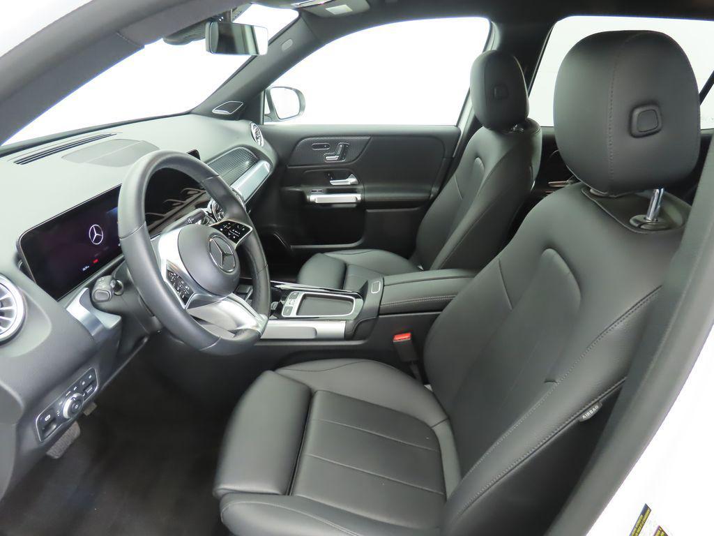 used 2024 Mercedes-Benz GLB 250 car, priced at $36,232