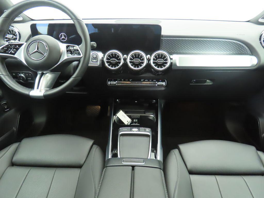 used 2024 Mercedes-Benz GLB 250 car, priced at $36,232