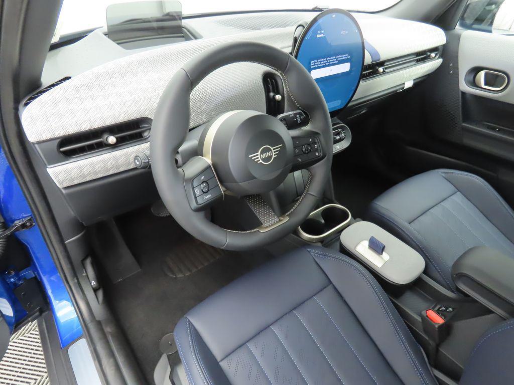 new 2025 MINI Hardtop car, priced at $37,315