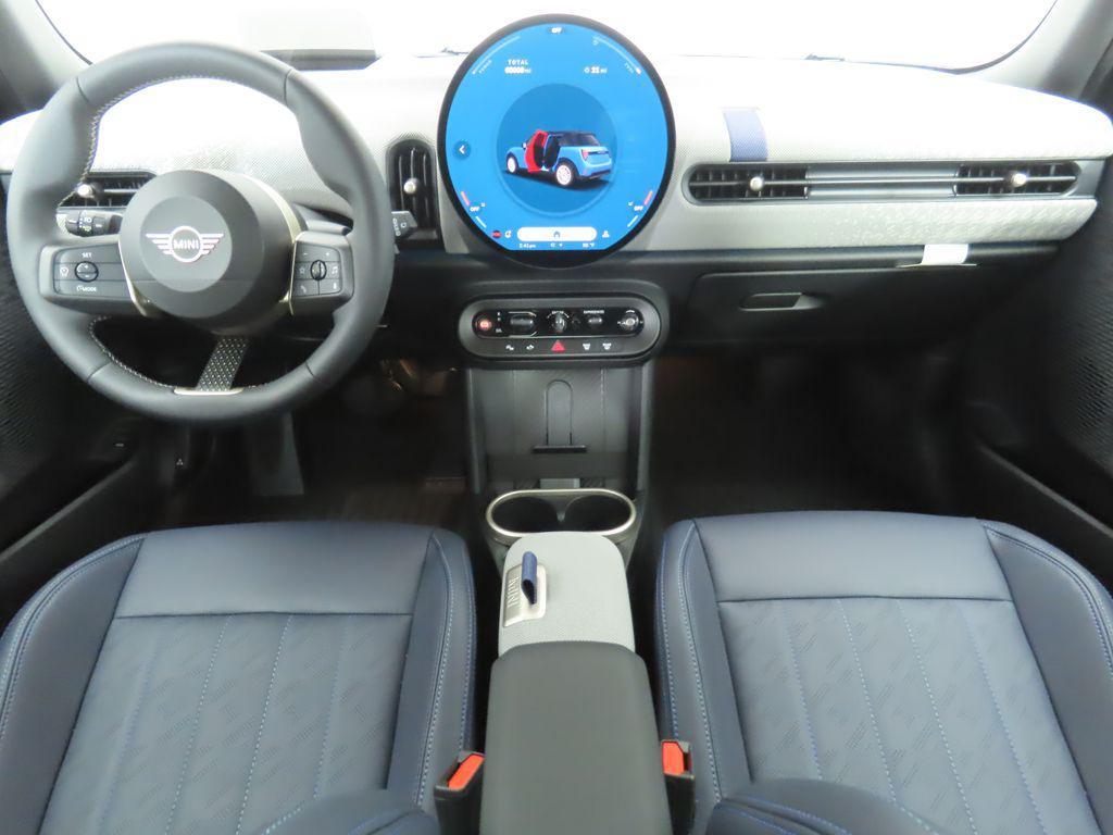 new 2025 MINI Hardtop car, priced at $37,315