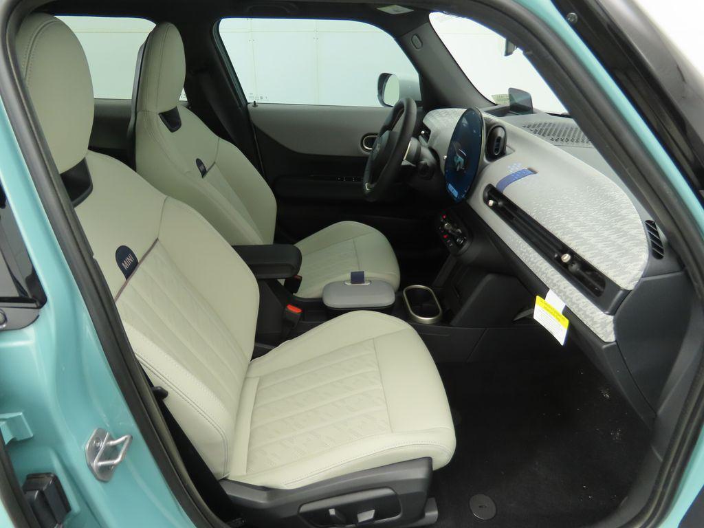 new 2025 MINI Hardtop car, priced at $38,410