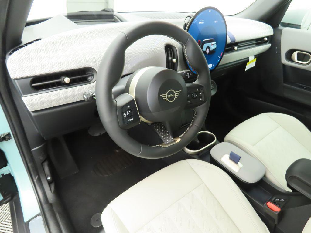 new 2025 MINI Hardtop car, priced at $38,410