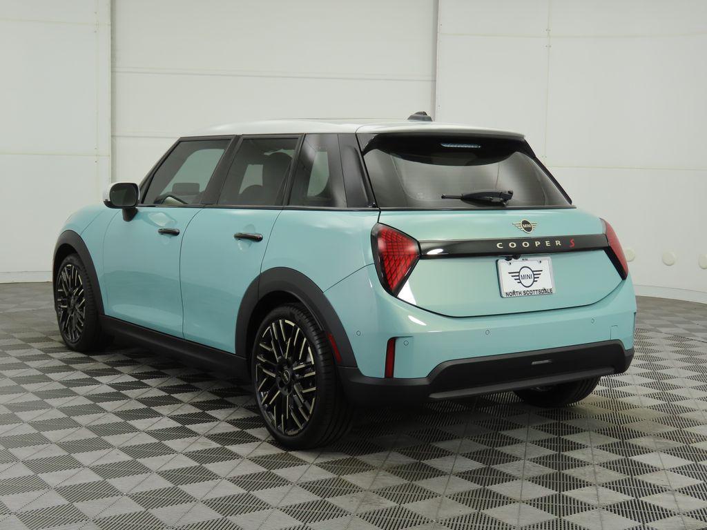 new 2025 MINI Hardtop car, priced at $38,410
