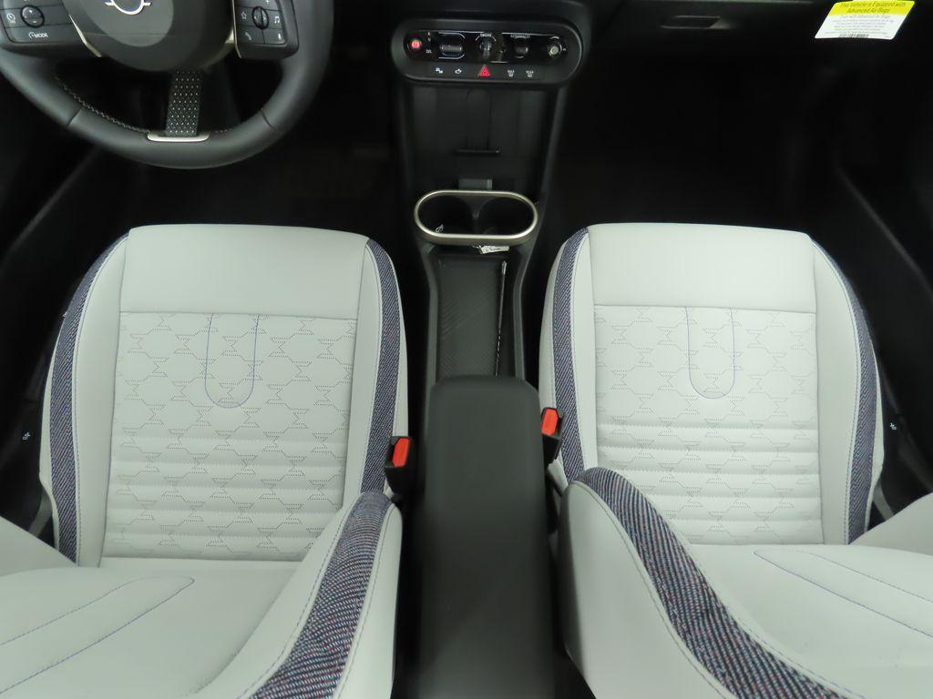 used 2025 MINI Hardtop car, priced at $33,222