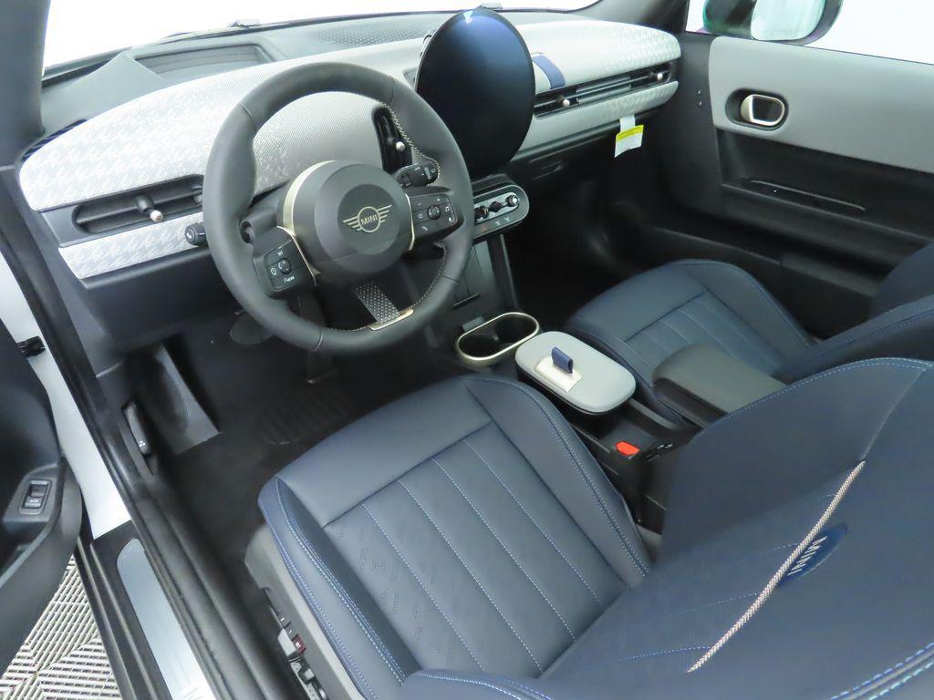 used 2025 MINI Hardtop car, priced at $34,722