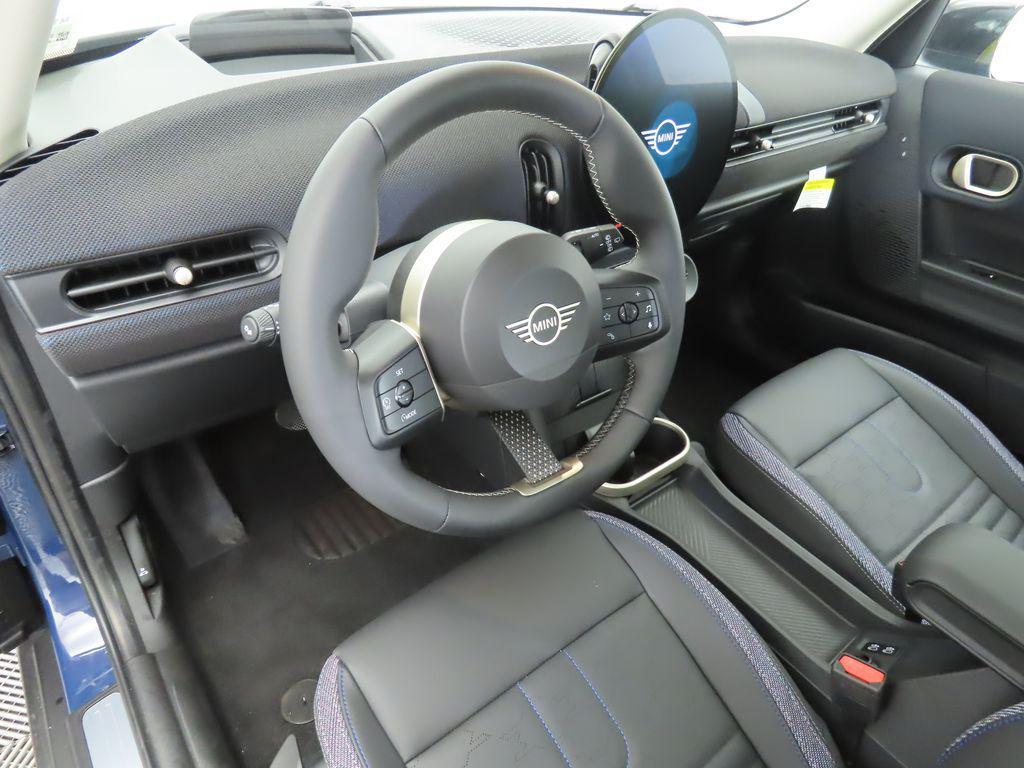 new 2025 MINI Hardtop car, priced at $37,280
